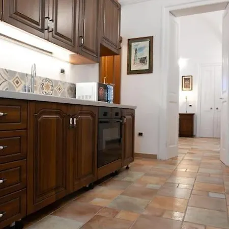 Il Geco D'oro Elegance