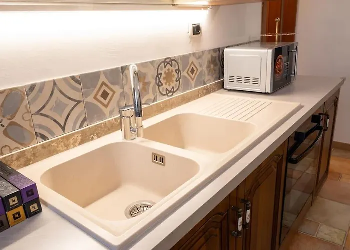 Il Geco D'oro Elegance בית נופש לצ'ה